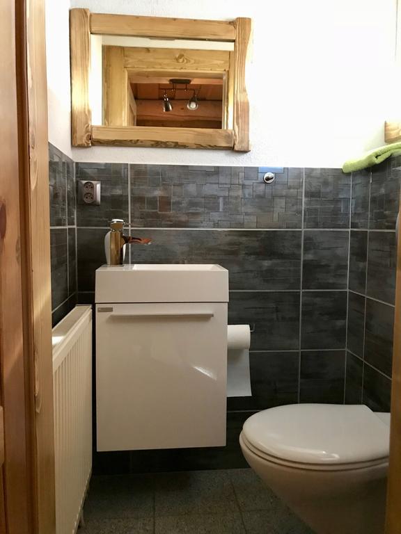 Ferienwohnung Privat Kamzik Vel'ka Lomnica Exterior foto