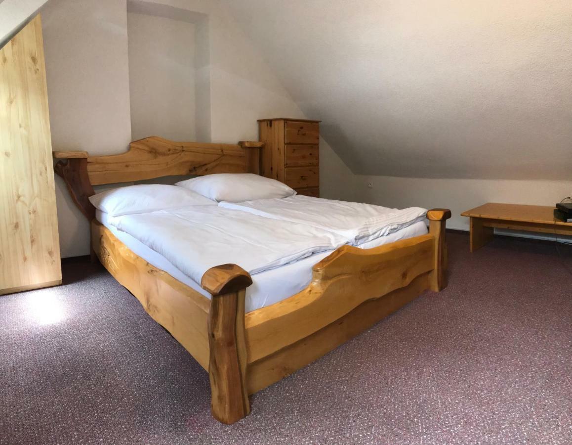 Ferienwohnung Privat Kamzik Vel'ka Lomnica Exterior foto