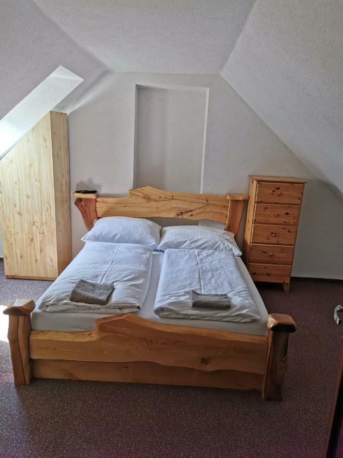 Ferienwohnung Privat Kamzik Vel'ka Lomnica Exterior foto